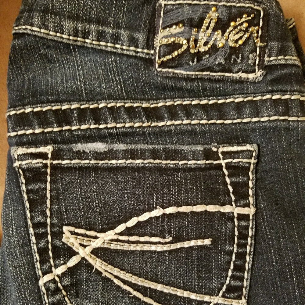 LIKE NEW! Silver AIKO Jeans!