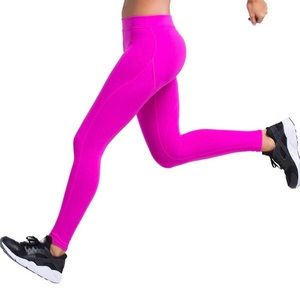 BUTT LIFT Compression Leggings / yoga. THESE LIFT