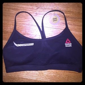 BNWT sports bra