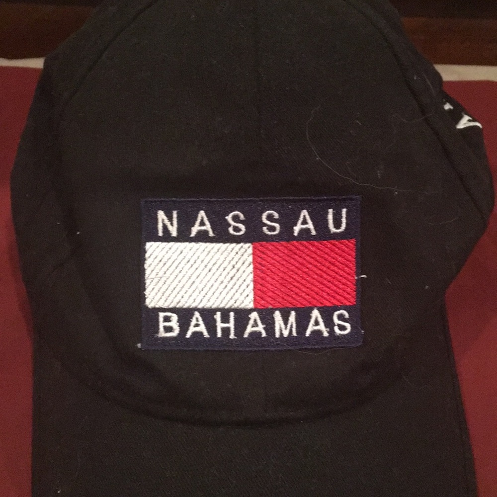 Black Nassau Bahamas baseball cap