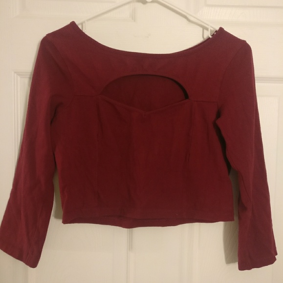 3/4 sleeve crop top (REVERSIBLE) - Picture 2 of 2