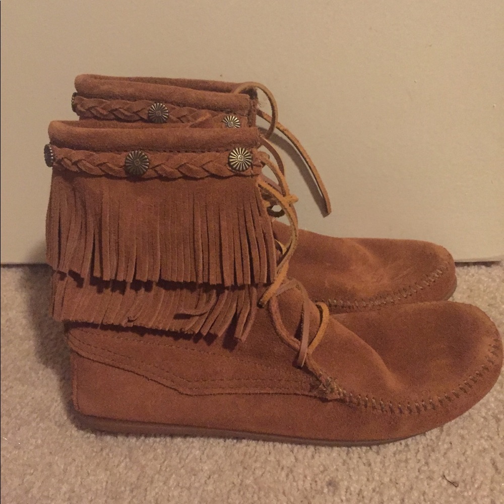 Double fringe boot