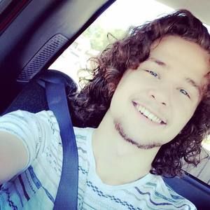 Meet your Posher, Dylan