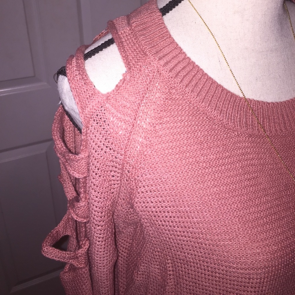 🎉Sweater Ladder Shoulder Cutout - Picture 3 of 3