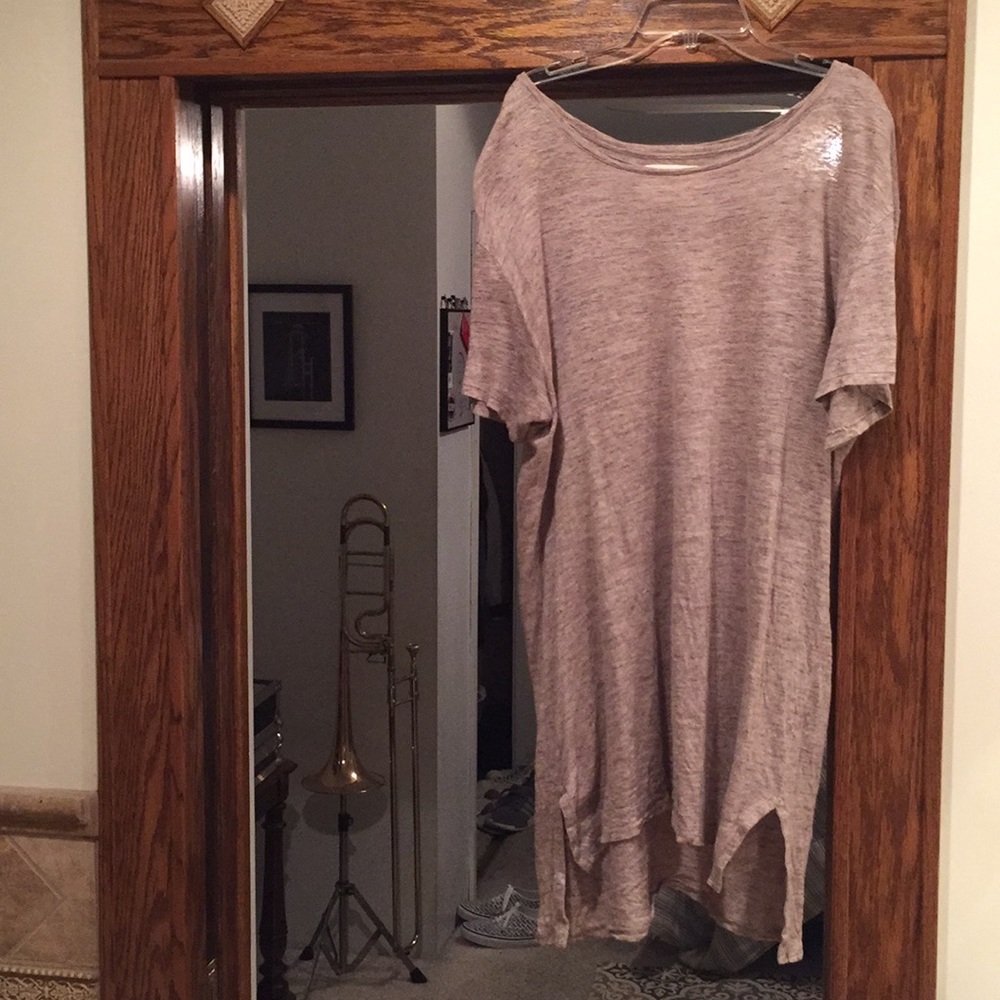 🚫SOLD - Urban outfitters - Reign Storm Tee