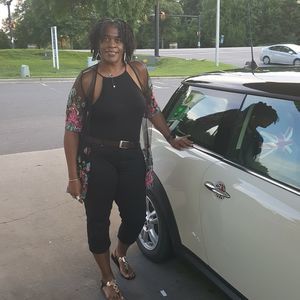 Meet your Posher, Ingrid