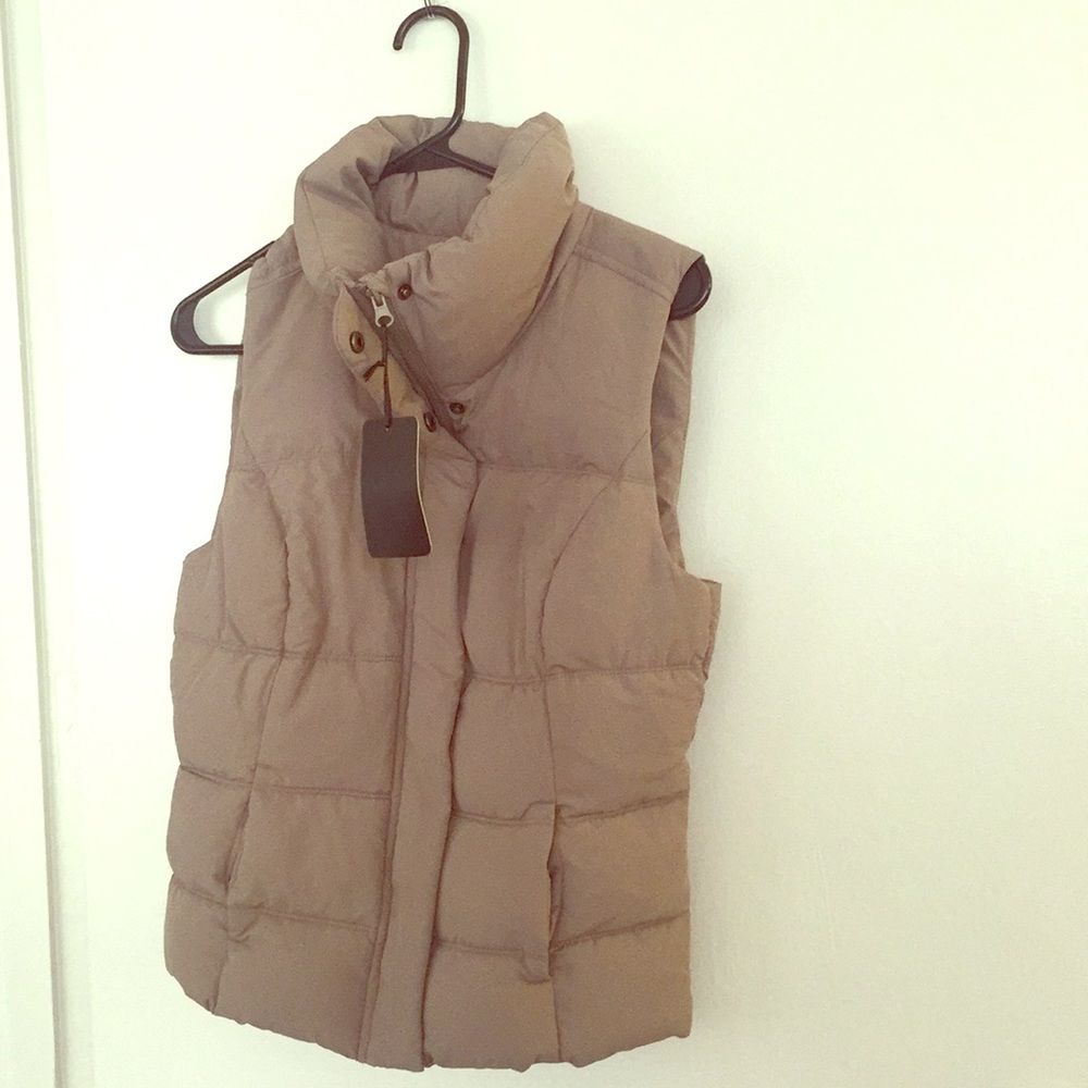 Zip up winter vest