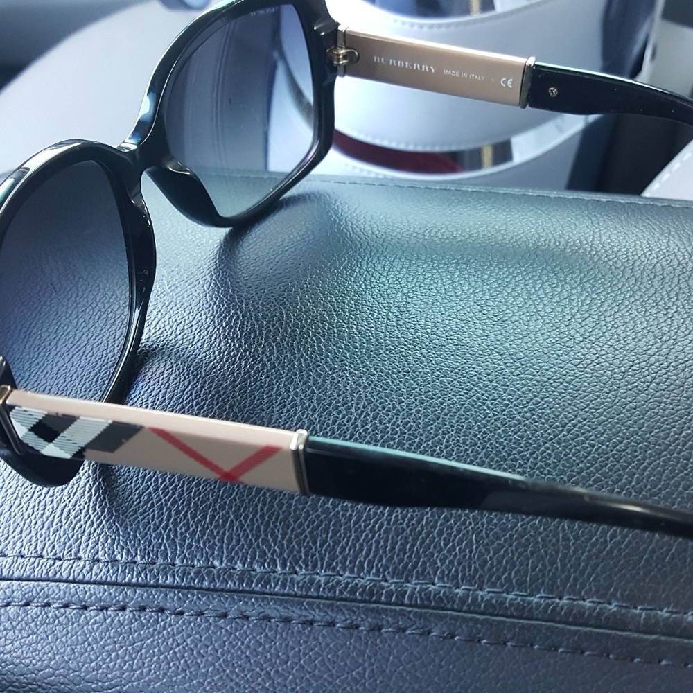 Burberry Sunglasses
