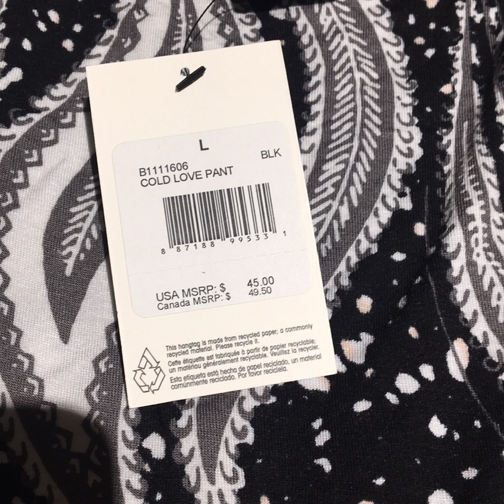 🆕Volcom 'Cold Love' Print Bell Bottom Pants - Picture 6 of 8