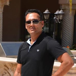 Meet your Posher, Amir