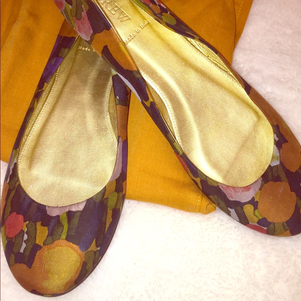 J.Crew Flats in Silk Floral Print GUC 8.5