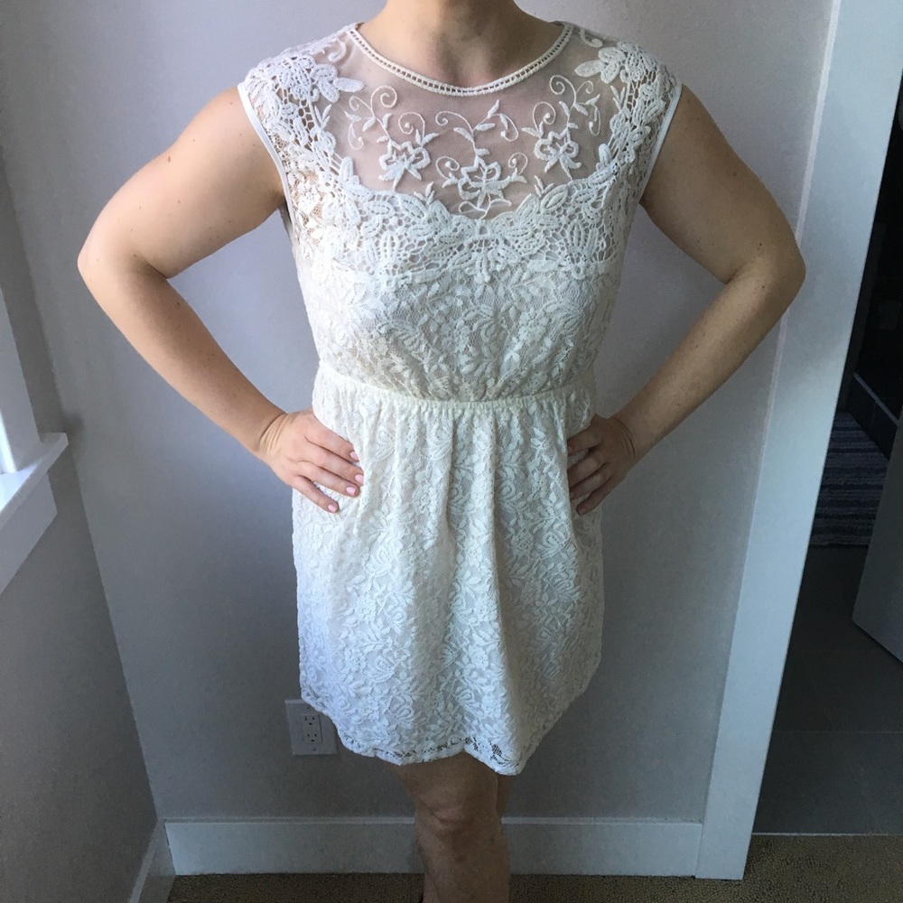 White lace dress