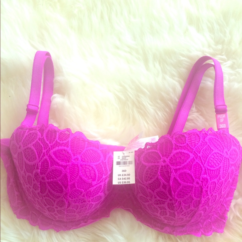 Pink push-up bra