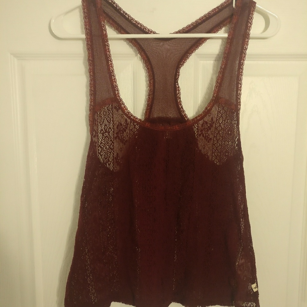 Hollister BURGUNDY LACE TANK