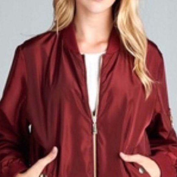 🎉SALE! 1 HOUR! 🎉HP🎉NWT Plus Size 1,2,3x Silky - Picture 3 of 8