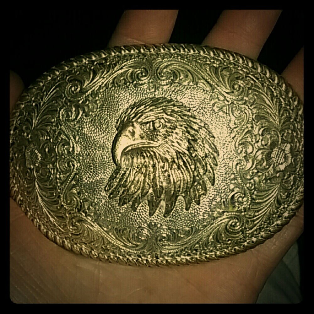 crumrine eagles head belt buckle