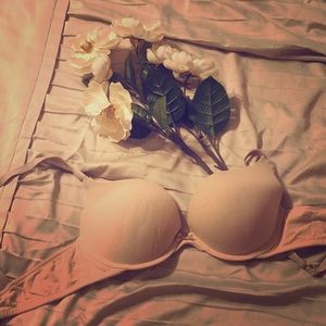Victoria's secret bra