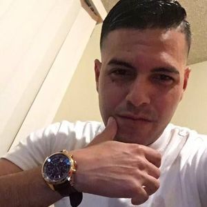 Meet your Posher, Joel