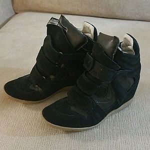 Black sneaker wedges