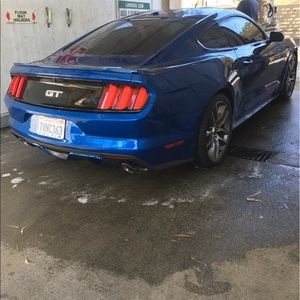 Meet your Posher, Jose