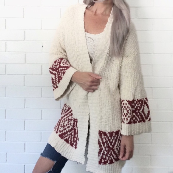 Forever 21 Sweaters - 6 for $25! Forever 21 Open Wide Cuff Cardigan