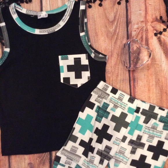 Boys Outfit - Picture 3 of 3