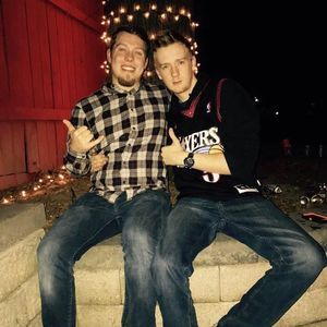 Meet your Posher, Ashton