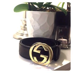 Gucci Interlocking G-Buckle Leather Belt
