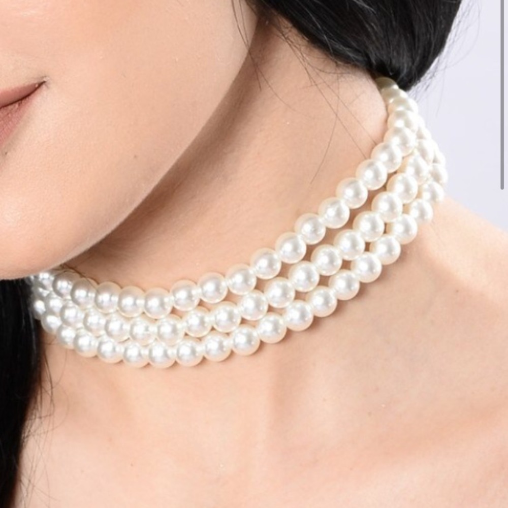 Pearl Choker