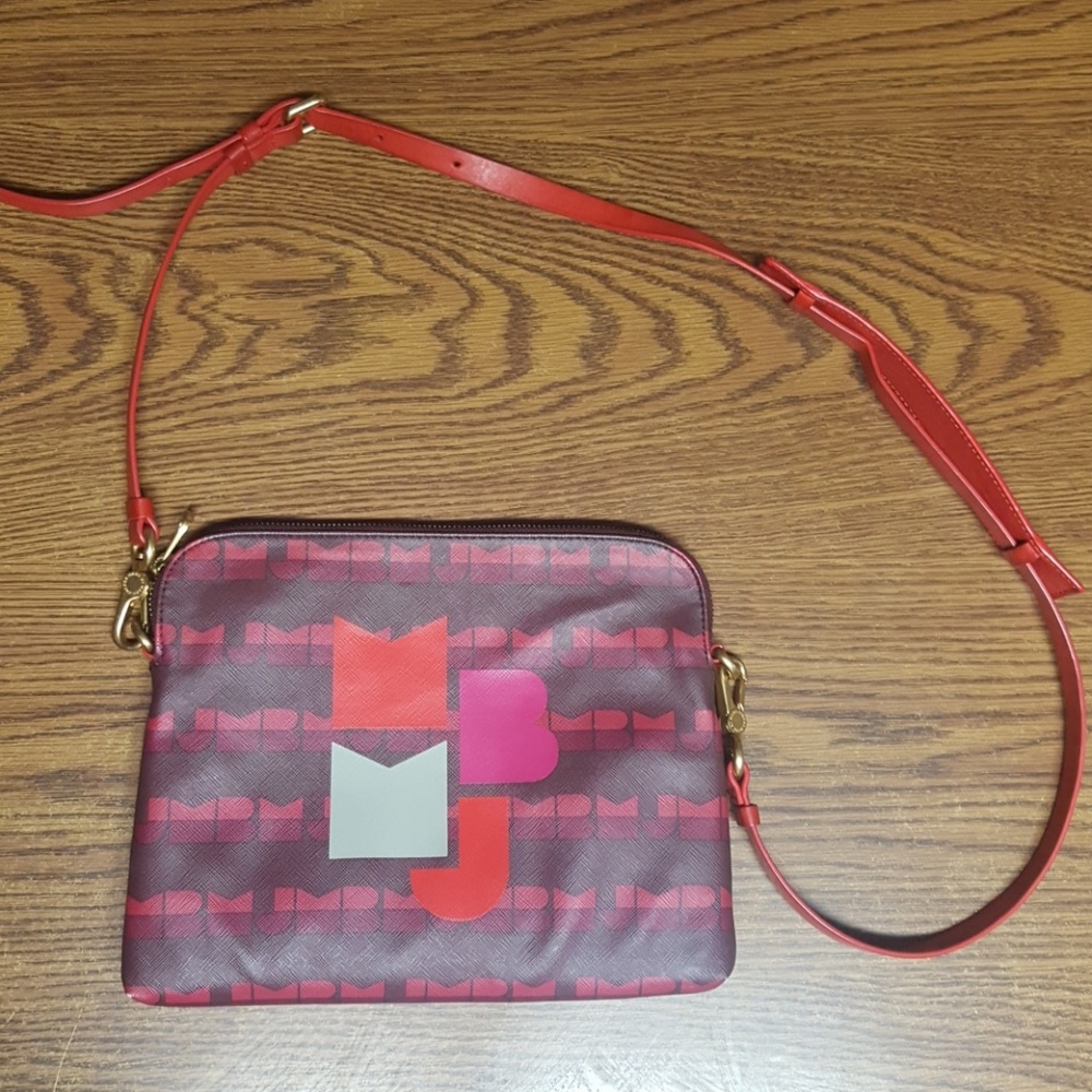 Crossbody bag