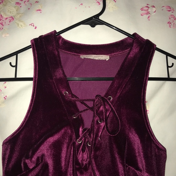 tight velvet above the knee dress - Picture 4 of 6