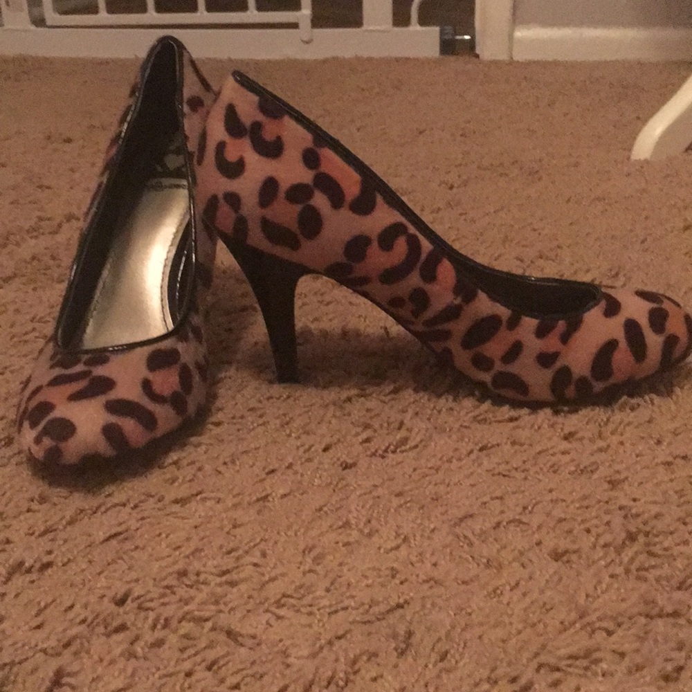 New! Leopard print high heels