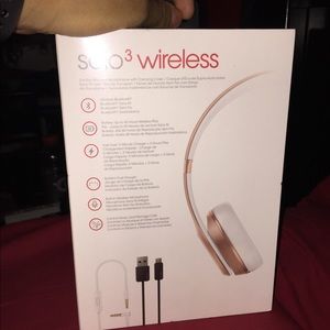 Solo 3 wireless beats brand new