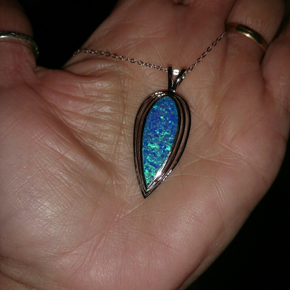 🎁 GIFTED TO DEBBIE🎁OPAL PENDAN STERLING SILVER💘 - Picture 4 of 4