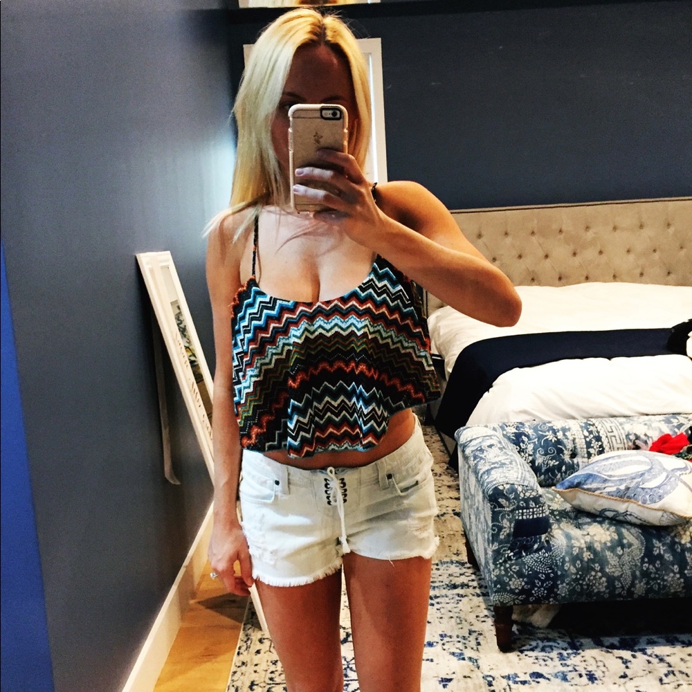 LF crop top with built in bra!