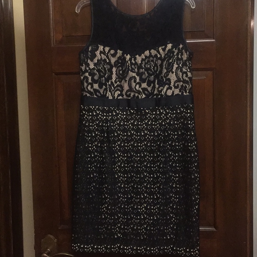 Betsy & Adam lace cocktail dress