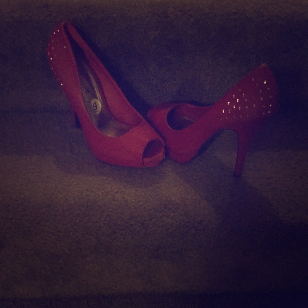 Red hot high heel