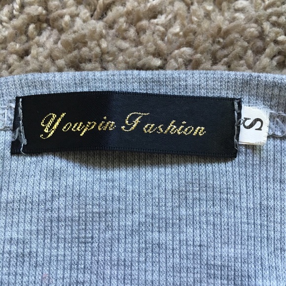 Simple grey ribbed mini dress - Picture 3 of 3