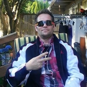 Meet your Posher, Ian