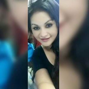 Meet your Posher, Moli