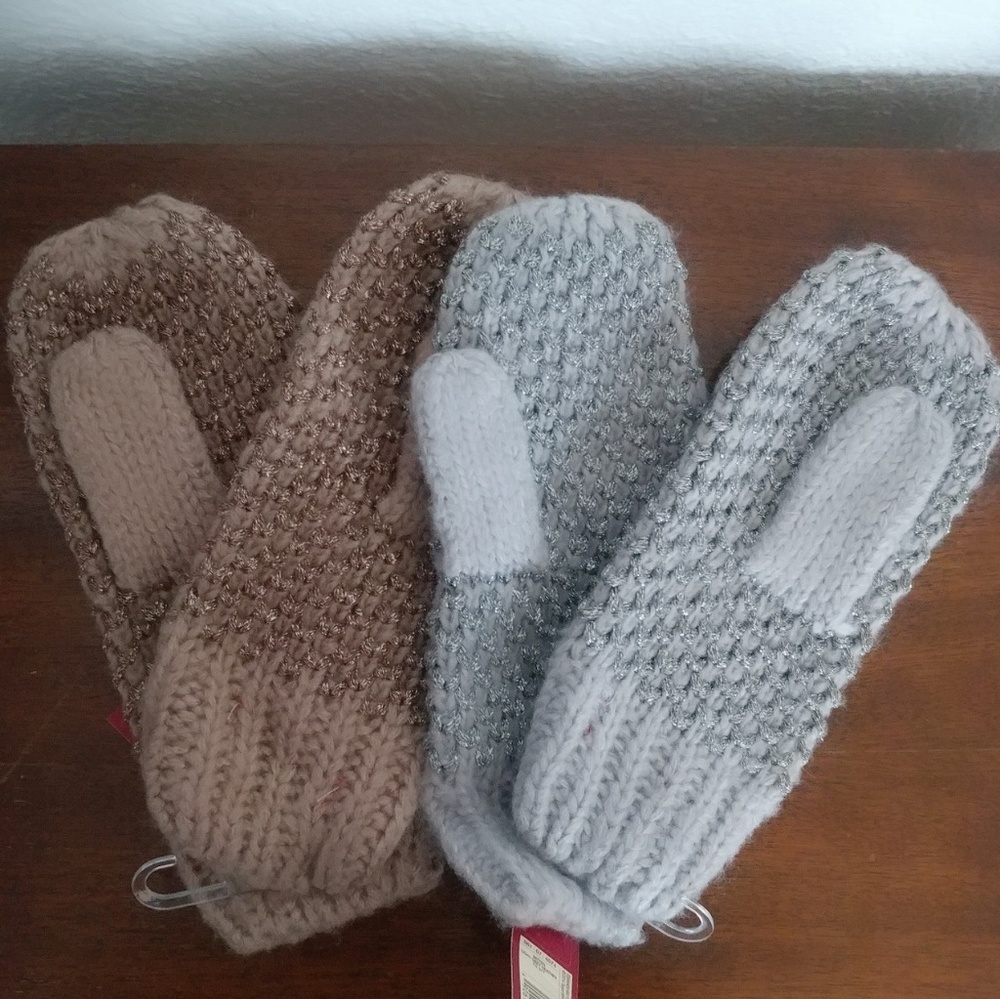 NWT Merona Pair of 2 Mittens Bronze Tan and Siver