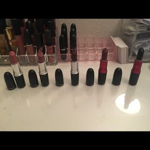 Bundle of 5 MAC LIPSTICKS