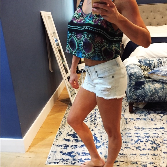 LF crop top - Picture 3 of 3