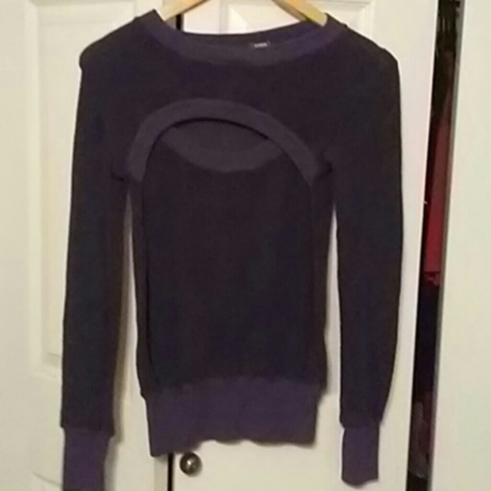 Monrow cut-out grey sweater