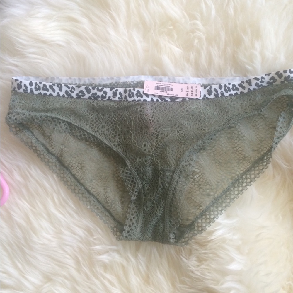 VS lace panties