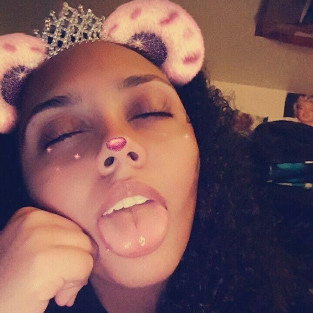 Meet your Posher, Tyniece