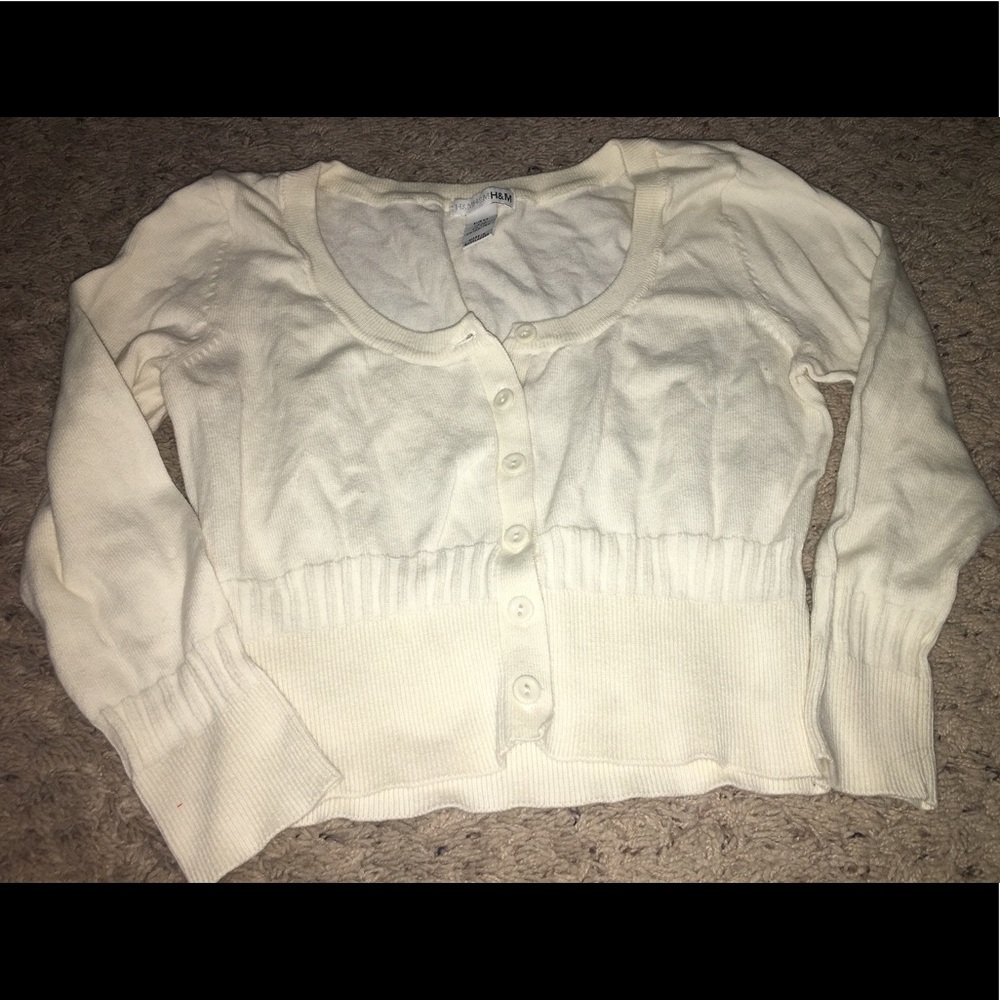 💚 H&M XS Cream button down sweater