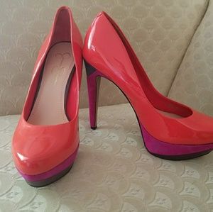 (LAST CALL!)Jessica Simpson patent and suede pumps