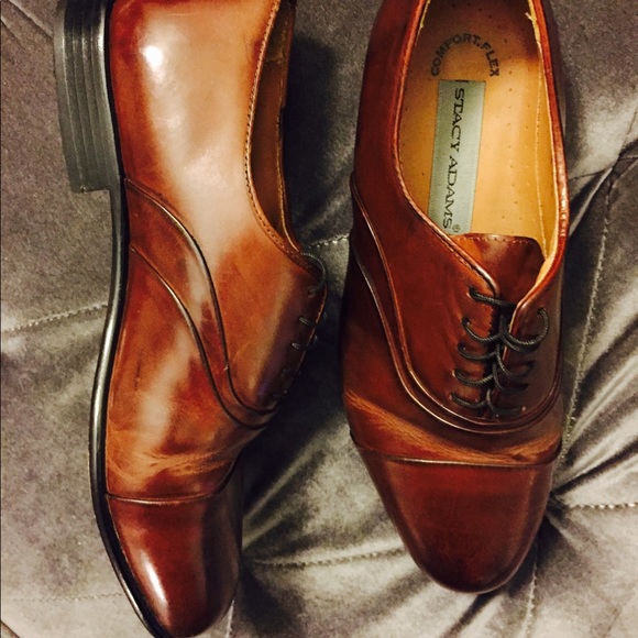 Men's Stacy Adams Leather Brown Shoes - Picture 2 of 3