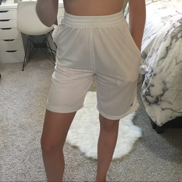 WHITE CHAMPION SHORTS - Picture 4 of 4